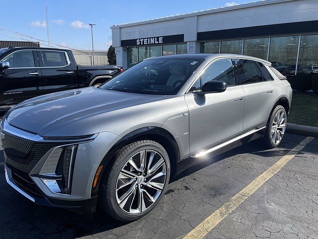 2025 Cadillac Lyriq