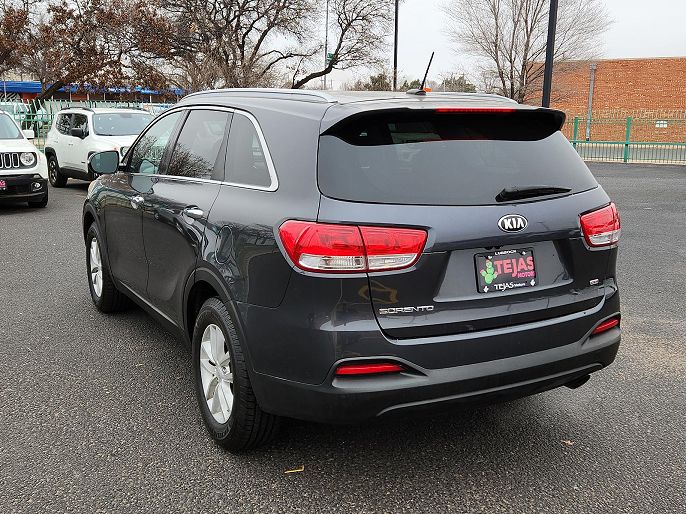 2017 Kia Sorento