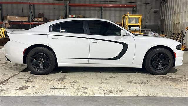 2017 Dodge Charger Police image 5