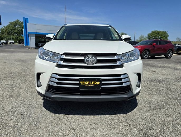 2017 Toyota Highlander