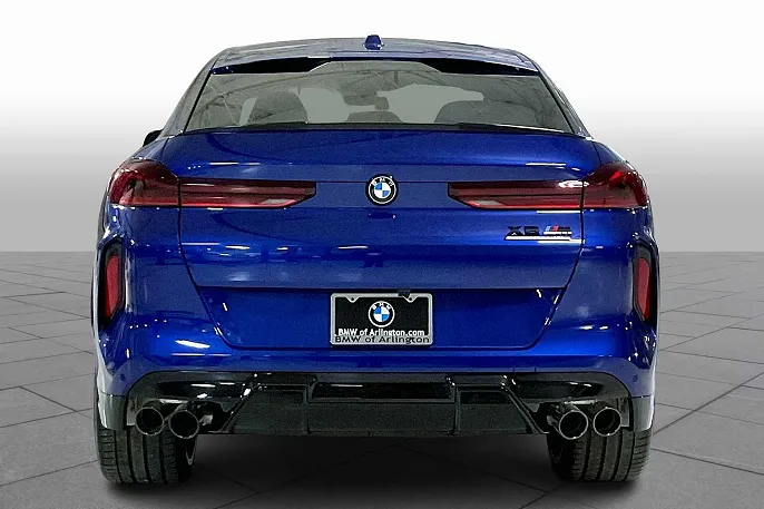 2025 BMW X6 M