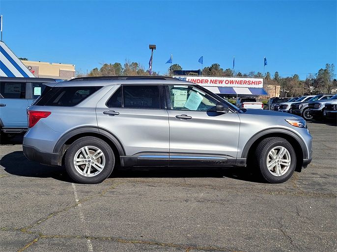 2020 Ford Explorer