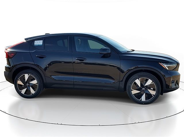 2024 Volvo C40