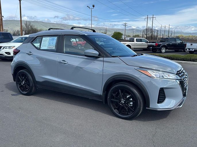 2024 Nissan Kicks