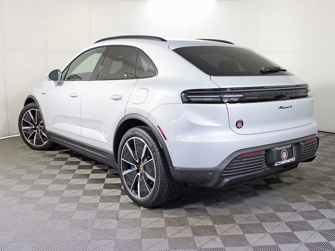 2024 Porsche Macan