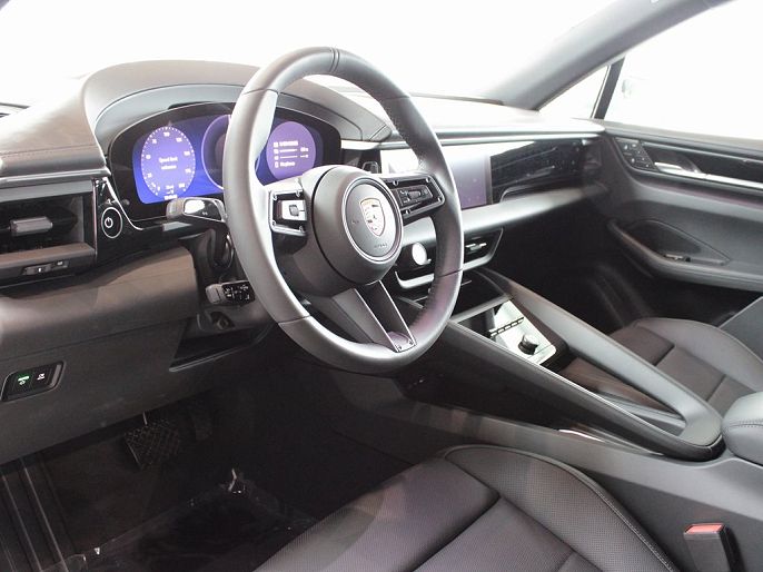 2024 Porsche Macan