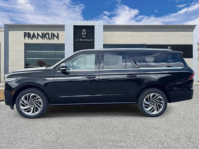 2025 Lincoln Navigator L