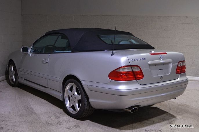 2002 Mercedes-Benz CLK