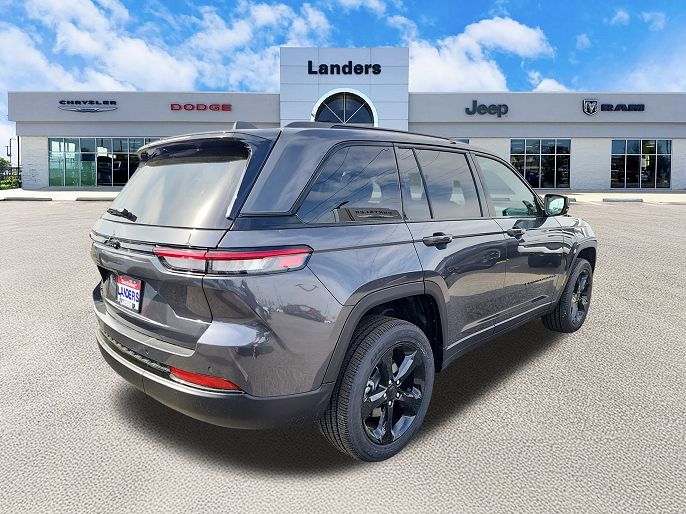 2025 Jeep Grand Cherokee