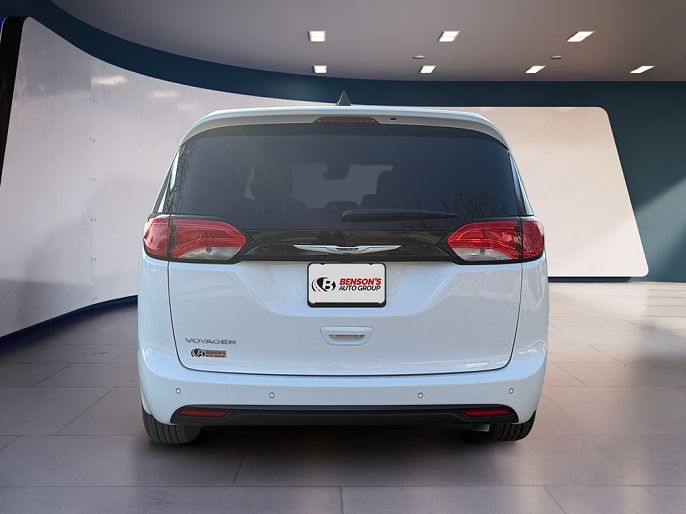 2026 Chrysler Voyager