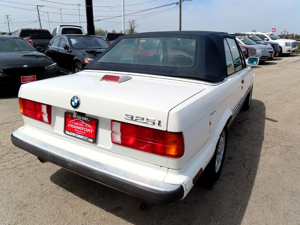 1988 BMW 3 Series 325ic image 4