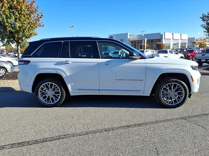 2022 Jeep Grand Cherokee