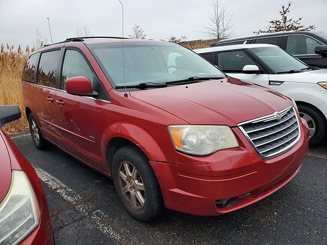 2008 Chrysler Town & Country