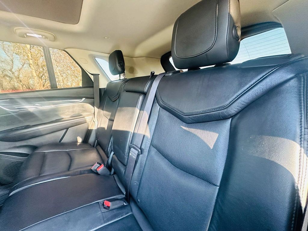 2017 Cadillac XT5