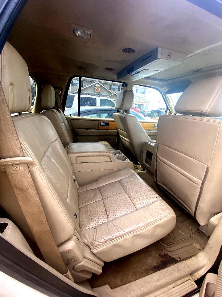 2007 Lincoln Navigator Luxury image 7