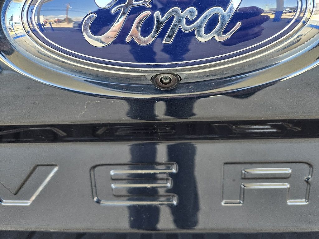 2022 Ford Maverick Lariat image 5