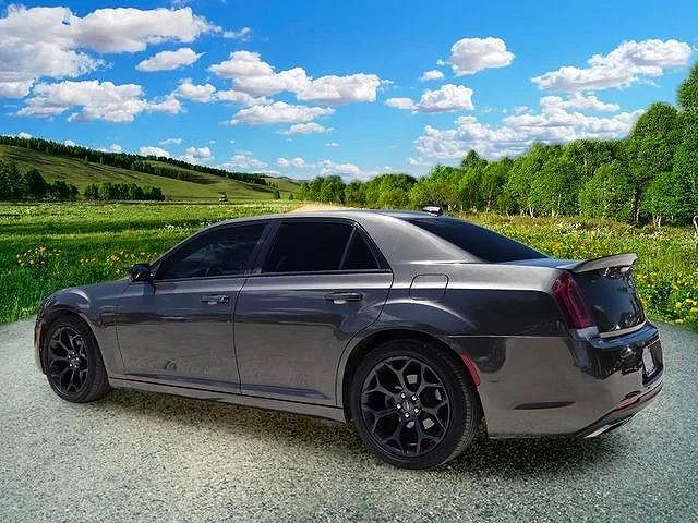 2020 Chrysler 300