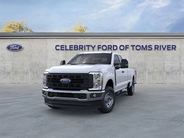 2025 Ford F-250