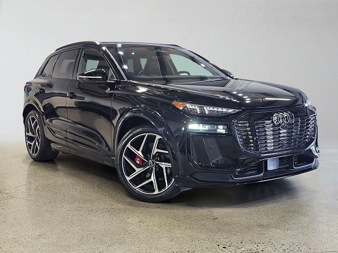 2025 Audi SQ6 e-tron