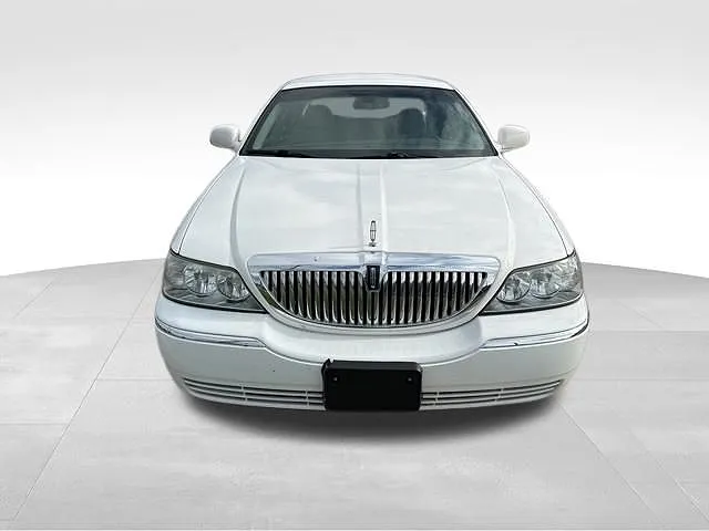 2007 Lincoln Town Car
