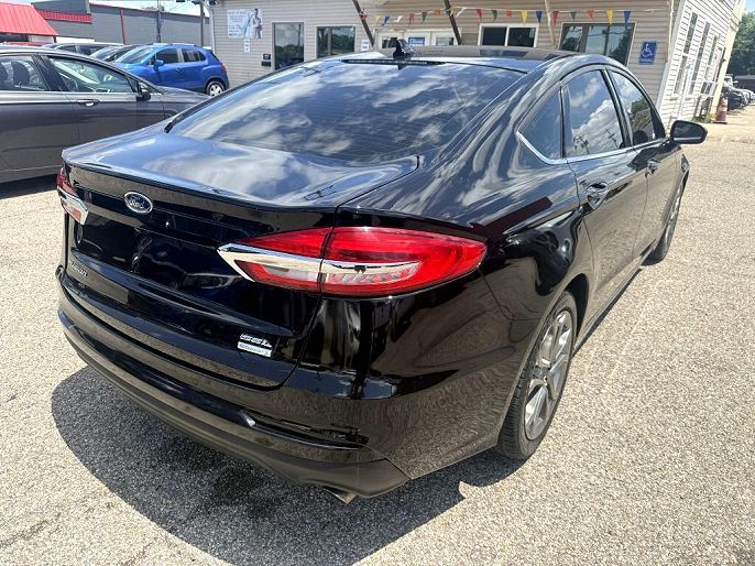 2020 Ford Fusion