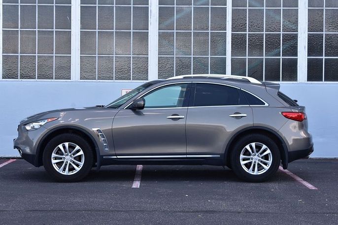 2012 Infiniti FX35