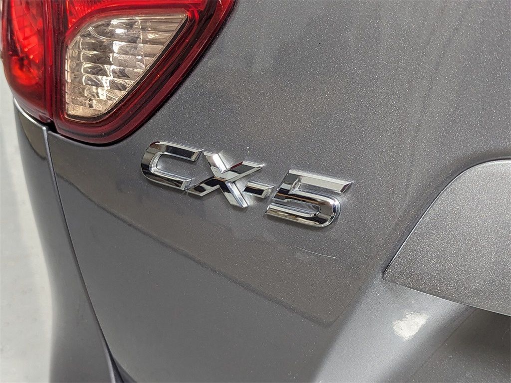 2015 Mazda CX-5 Touring image 3
