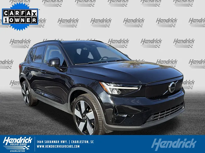 2023 Volvo XC40