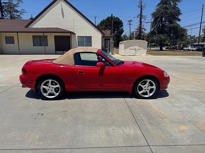 2001 Mazda Miata