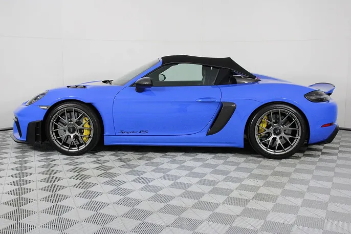 2025 Porsche 718 Spyder