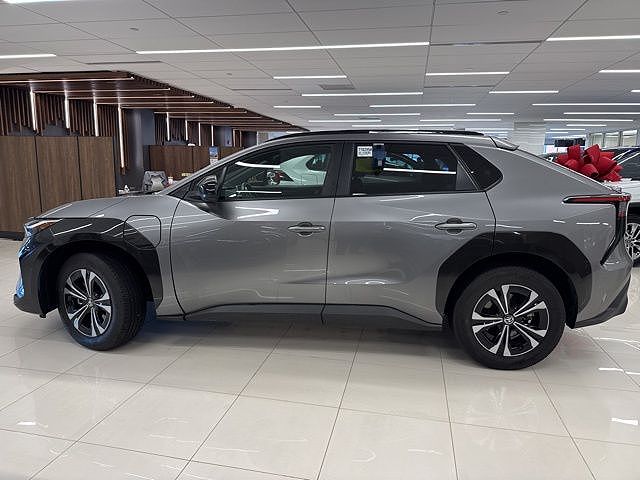 2024 Toyota bZ4X