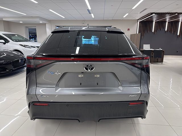 2024 Toyota bZ4X