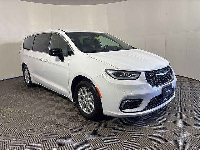 2025 Chrysler Pacifica