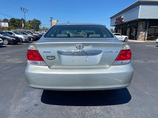 2006 Toyota Camry LE image 5