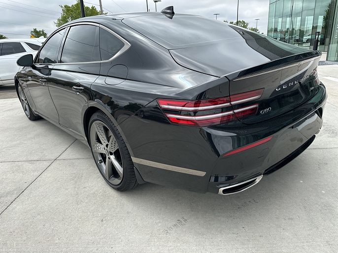2023 Genesis G80