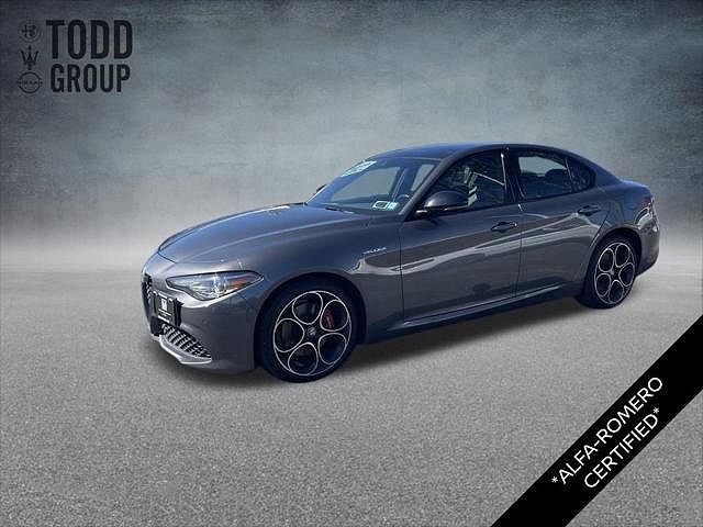 2022 Alfa Romeo Giulia