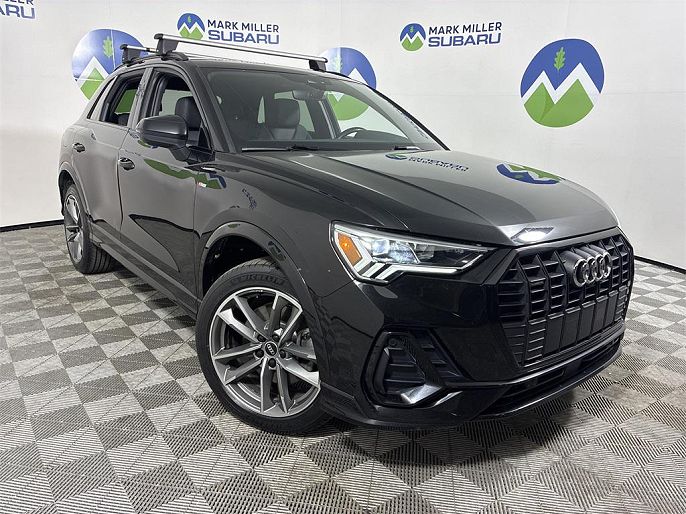 2022 Audi Q3