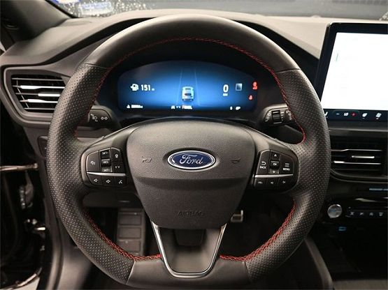 2023 Ford Escape ST-Line Elite photo 10