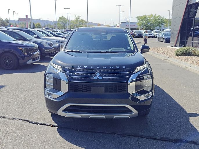 2025 Mitsubishi Outlander