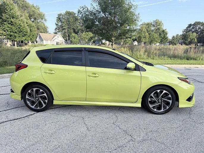 2016 Scion iM