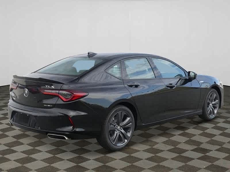 2023 Acura TLX A-Spec image 3