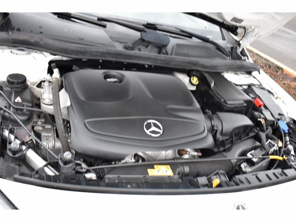 2019 Mercedes-Benz GLA 250 image 21