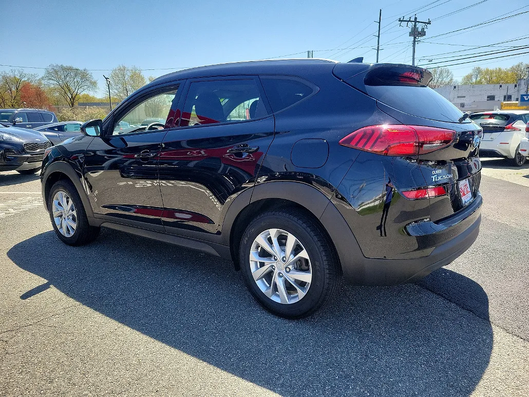 2019 Hyundai Tucson Value Edition image 3