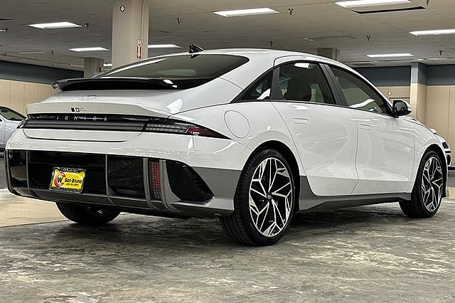 2025 Hyundai Ioniq 6