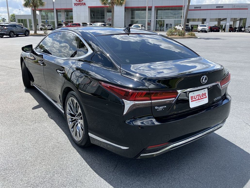 2019 Lexus LS 500h image 2