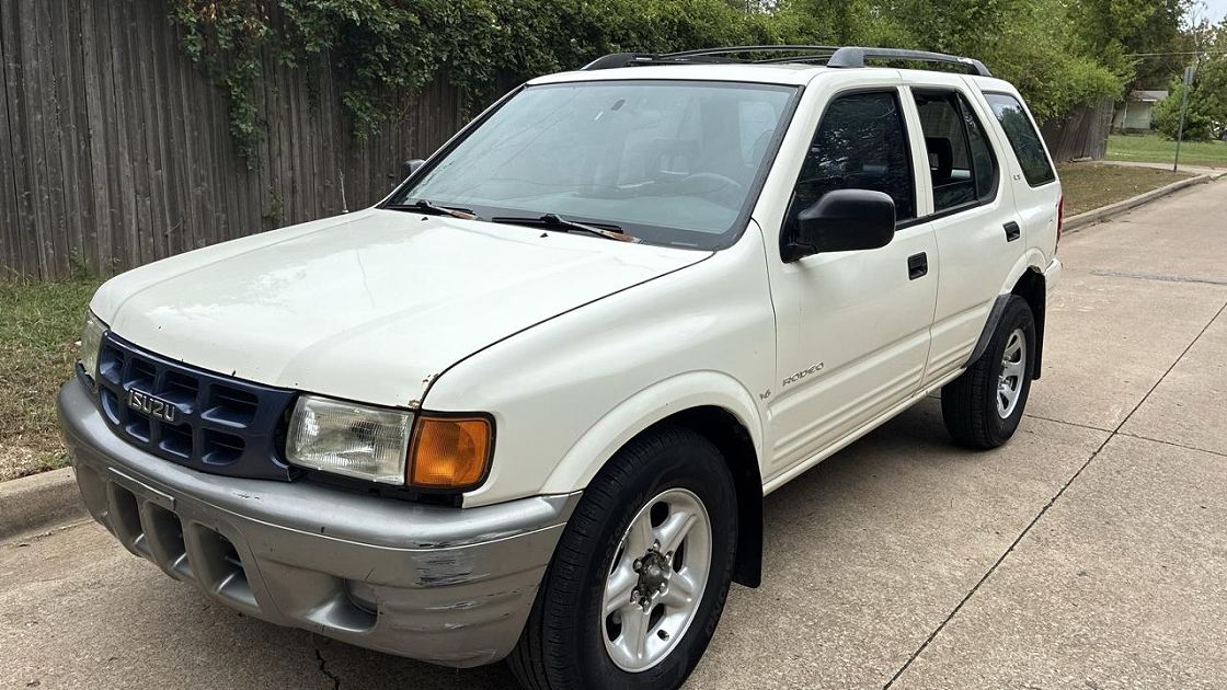 Isuzu Rodeos for Sale | CarStory