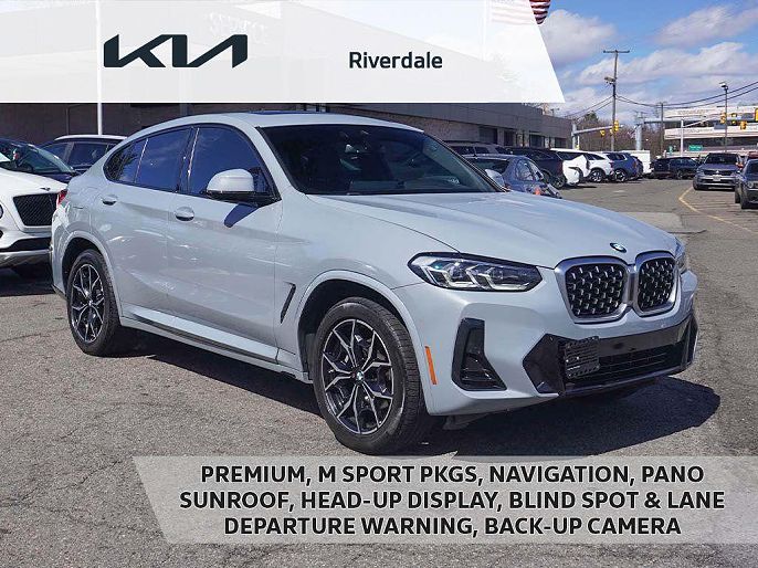 2022 BMW X4