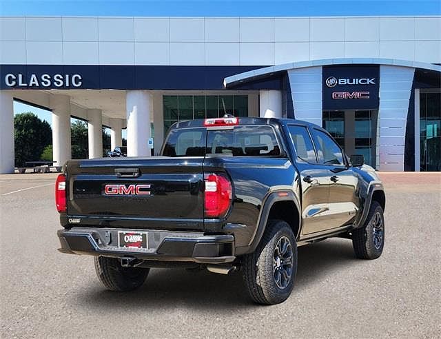 2024 GMC Canyon