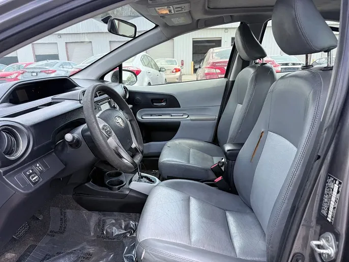 2012 Toyota Prius c