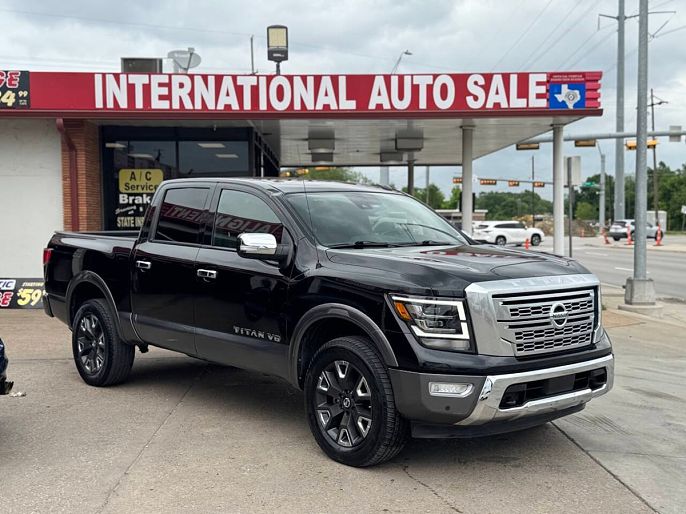 2020 Nissan Titan